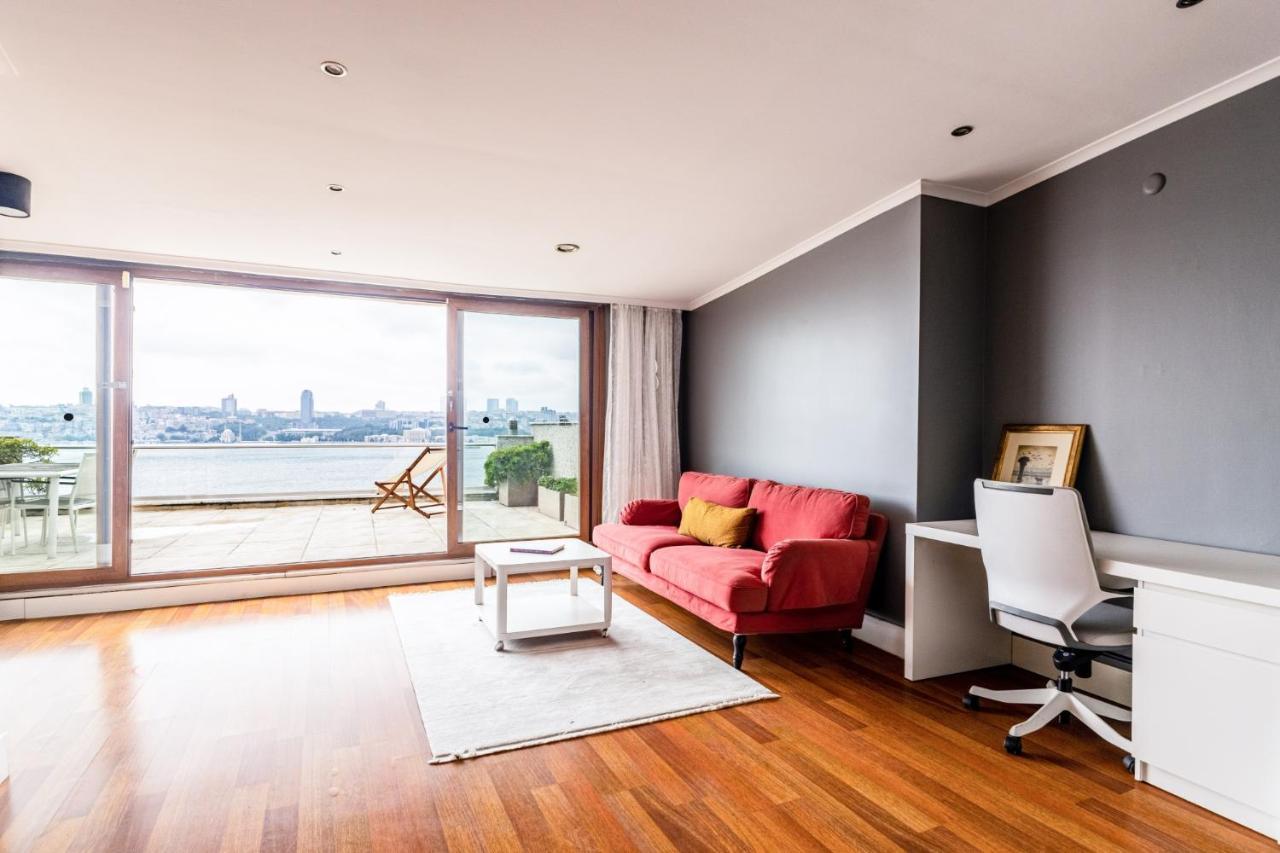 Duplex Flat W Panoramic Bosphorus View And Terrace Lägenhet Istanbul Exteriör bild